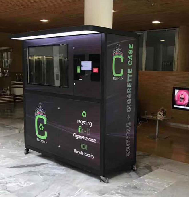 ultimo caso aziendale circa Inverso di RVM che ricicla vendendo machime per l'aeroporto